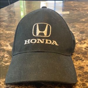 Honda hat